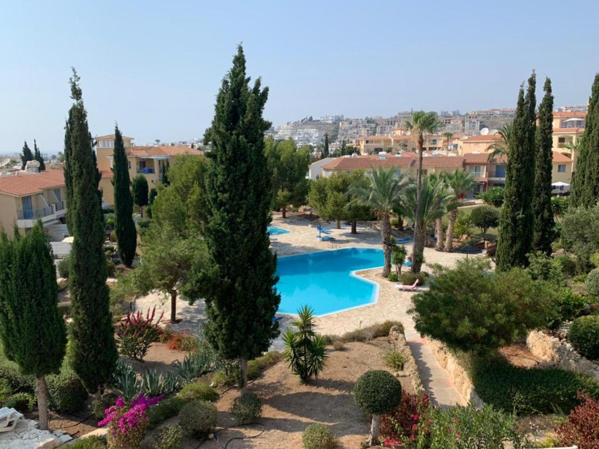 Regina Gardens - Spacious 3 Bed, 2 Bath Maisonette Πάφος Εξωτερικό φωτογραφία