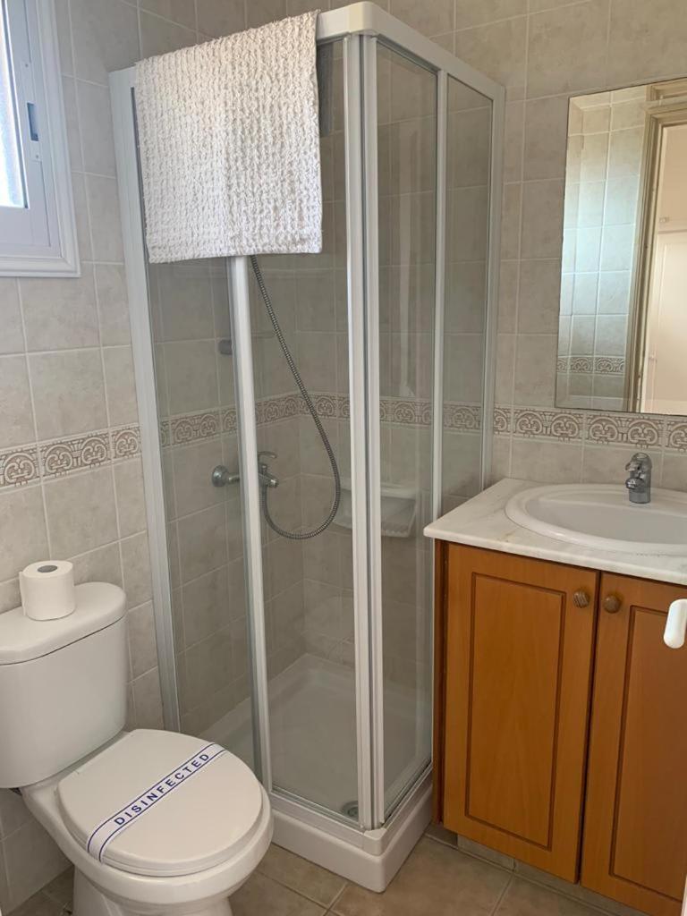 Regina Gardens - Spacious 3 Bed, 2 Bath Maisonette Πάφος Εξωτερικό φωτογραφία